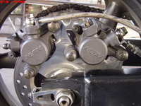 Honda F4/F4i 99-06 Dual Caliper Bracket by Hohey